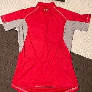 Endura Cycling Women’s Jersey